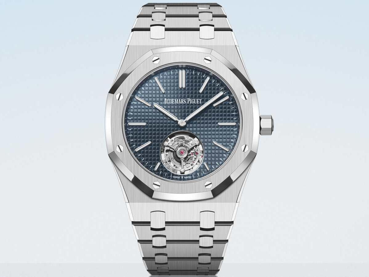 Replica Audemars Piguet Celebrates its 50th Anniversary of the Royal Oak with an unprecedented Jumbo Flying Tourbillon