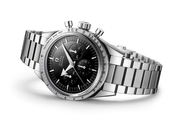 Fake OMEGA presents the first 2022 launch: a new Speedmaster Caliber 321 in Canopus Gold